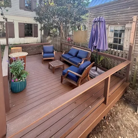 1880 Victorian In Heart of Downtown