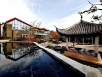 Tiantai He Hotel - Rooftop Pools