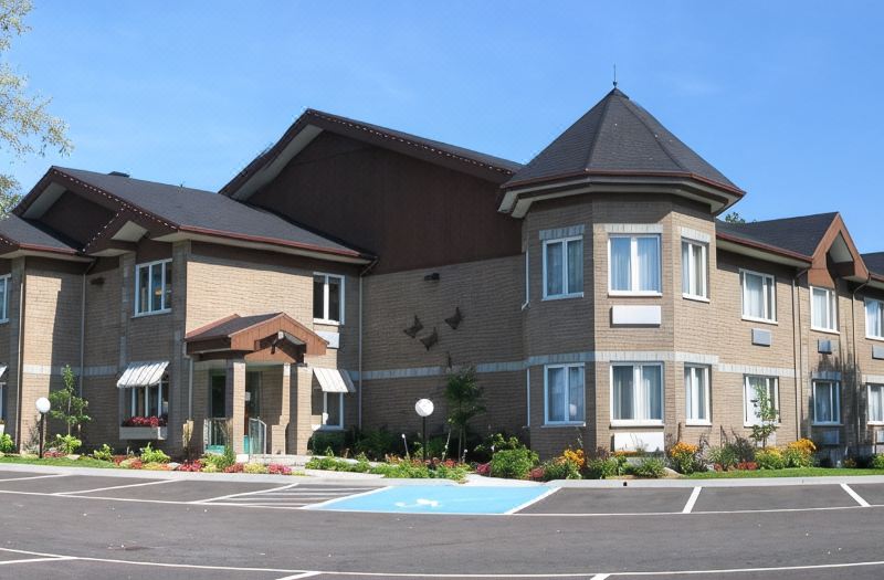 Hôtel & Suites Normandin Lévis