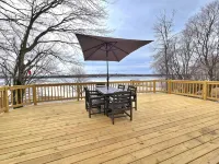 Darling cabin on Lake Huron in the beautiful Les Cheneaux Islands of Cedarville.