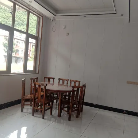 Libo Shuxin Bieyuan Inn