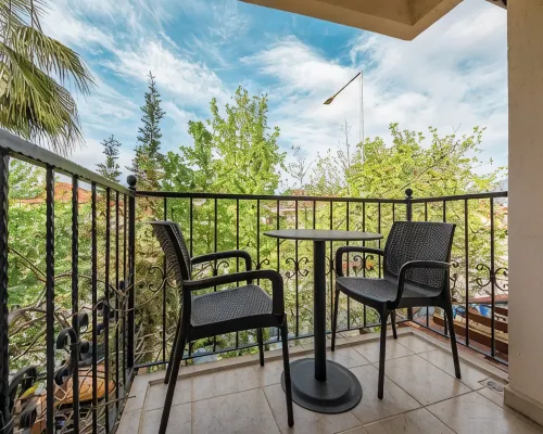 Ten Apart Hotel Рядом с отелем Photos