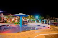 Cris Del Mar Resort - Strand