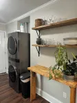 The Westfield - Cozy Downtown Greer Retreat
