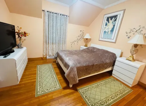 Charming 1-bedroom apartment in Carmel with WiFi, AC - WiFi