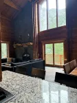 Tranquil 3-bedroom Cabin on Carson River in Markleeville