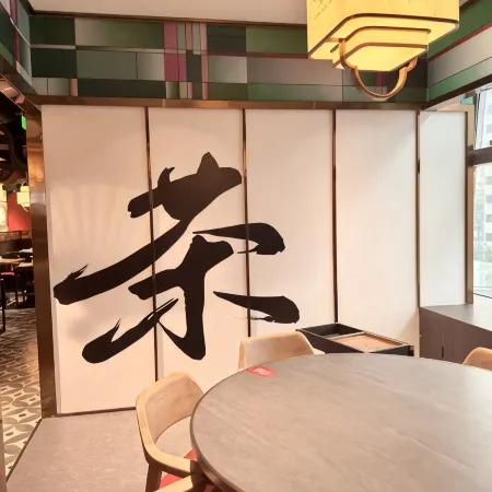 Yutai Hotel Apartment (Dongmen Pedestrian Street Luohu Port Branch)