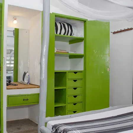 Diani Reef Beach Hive 1 - 350m to the beach