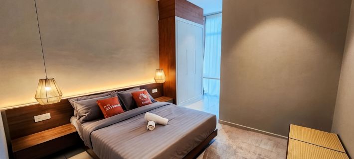 Pangsapuri 161 m² dengan 3 bilik tidur dan 3 bilik mandi peribadi di Kempas Hotel di Kulai
