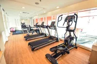 Sleep with ME Hotel Design Hotel @ Patong - Fitnessstudio
