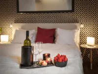 4 Arts Apartments by Adrez - balcony