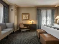 The Whitehall Hotel, BW Premier Collection Hotels near Second City