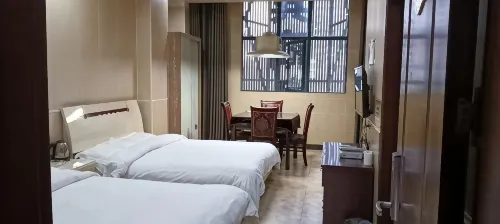 Yingbin Business Hotel - parcheggio