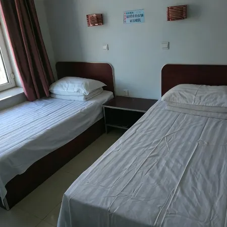 Luobei Hongtaiyang Hotel