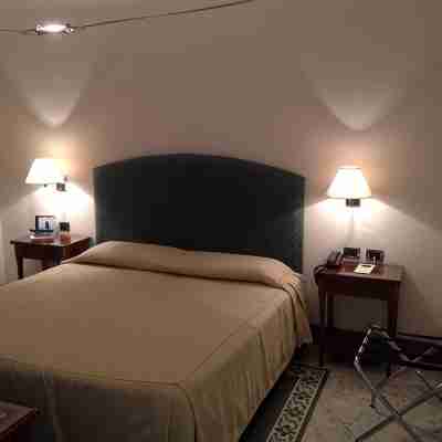 Hotel Flora Rooms
