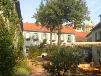 Hotel Domhof Hotels in Speyer