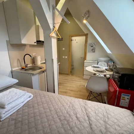 Na Prospekte Pobedy 65 Living Quarters