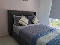 Charming 2-bedroom apartment with WiFi, AC, fitness room and coworking space