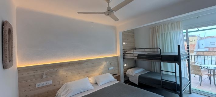 Hostal Rom Familiar Hotels in Roses