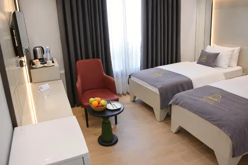 CASA AYRIS