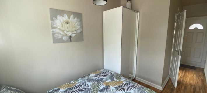 Private room and bathroom with own entrance near Warwick town ctr 워릭 호텔