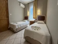 Arya Otel - 4 estrellas