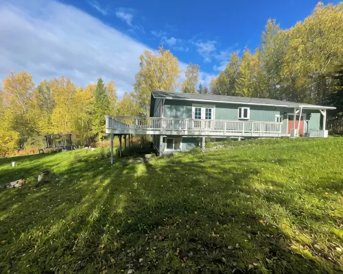 Enchanting whole home on Nancy lake with WiFi in Willow Alaska! โรงแรมในวิลโลว์