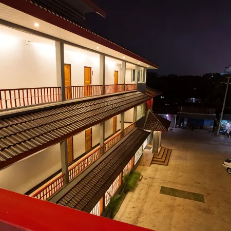 Soontree House Hotel