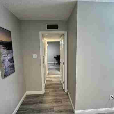 1BR Retreat • Cozy & Bright Others