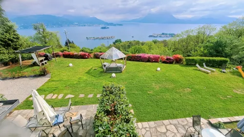 Apartment with Enchanting View "Shambalahome.it" - Homestays