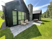 Luxury Mountain Paradise on the Bigwood River - Private Guest House on 5 Acres - Wifi