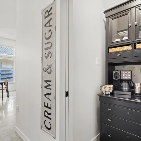 Spacious 4-bedroom house in charming Black Mountain with Game Room and Hot Tub