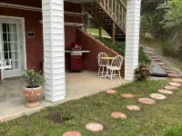 Hank Williams hang out - WiFi