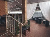 Oscar Hotel - Cho phép mang theo thú cưng