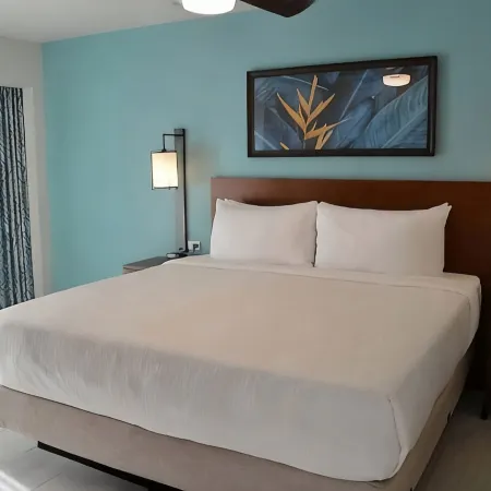 Gorgeous Beachfront Ground Floor 2 Bedroom 2 Bath Condo