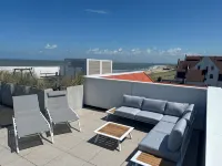 Beautiful penthouse with spectacular sea view and swimming pool