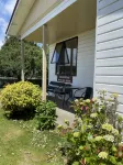 Arthurstown Rd Riverview Holiday house HokitikaSpacious house sleeps 8. - 2-Star