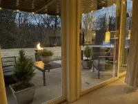 Vintage Charm With Modern Amenities With Mountain Views
