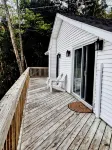 Goodyear Lake waterfront home sleeps 13. Near Dreams Park, Cooperstown. - 4성급