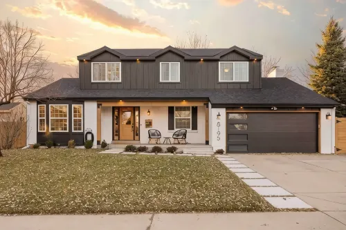 Beautiful modern home in Arvada - 4つ星