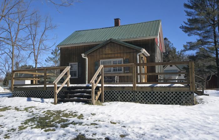 Small Cabin on West Fork Kickapoo River
