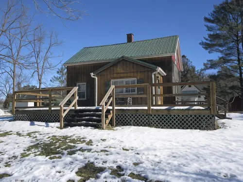 Small Cabin on West Fork Kickapoo River - 3 stjerner