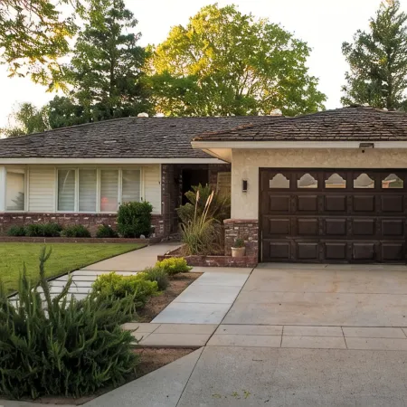 Modern Home 3-Br Retreat — Quiet, Cozy, & Family-Friendly in Fresno.