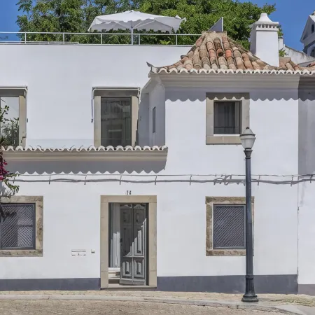 Charming architect-designed house in the heart of Tavira