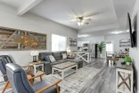 Welcome to...the good life, 4 bed 2 bath house located in the heart of Lincoln