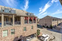 "New" Luxury & Highly furnished upscale w Patio, Garage & fireplace.