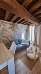 Central studio with lots of charm