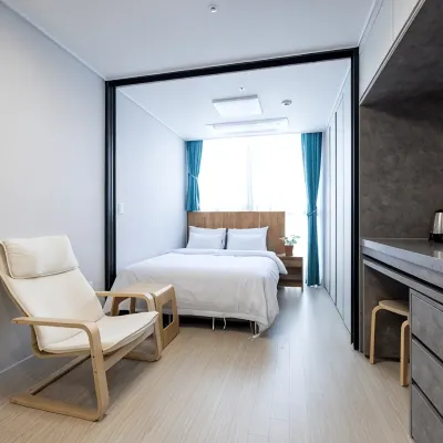 grandbleuinyj โรงแรมใกล้เกาะยองจองดู