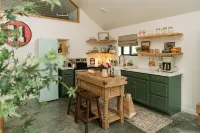 Welcome to our charming Montana cottage with a cozy traveler’s inn twist
