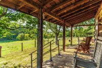 The Cabin at Roney Creek Ranch